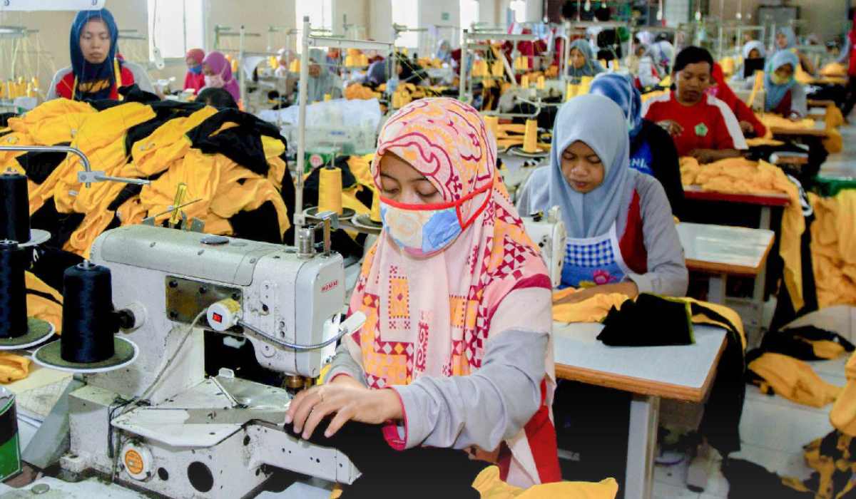 garment konveksi baju seragam