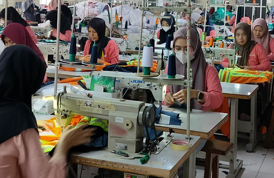 Kelebihan Memilih Konveksi Seragam Kerja Berstandar Garment